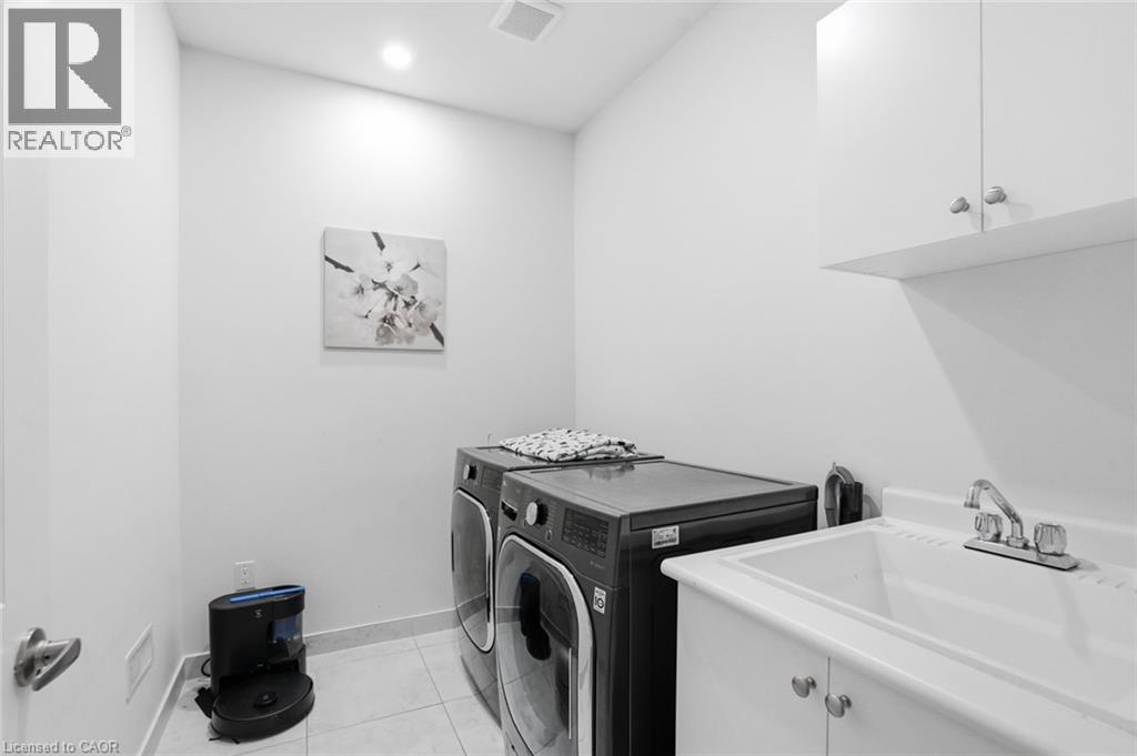 195 Granite Ridge Trail, Waterdown, Ontario  L8B 1Z1 - Photo 41 - 40806567