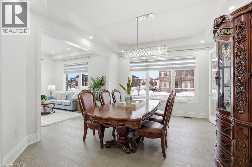 195 Granite Ridge Trail, Waterdown, Ontario  L8B 1Z1 - Photo 5 - 40806567