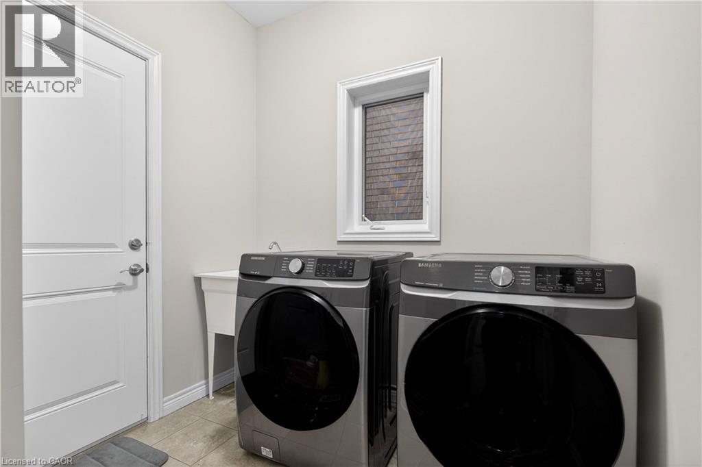 79 Dolomiti Court, Hamilton, Ontario  L0R 1P0 - Photo 20 - 40806336