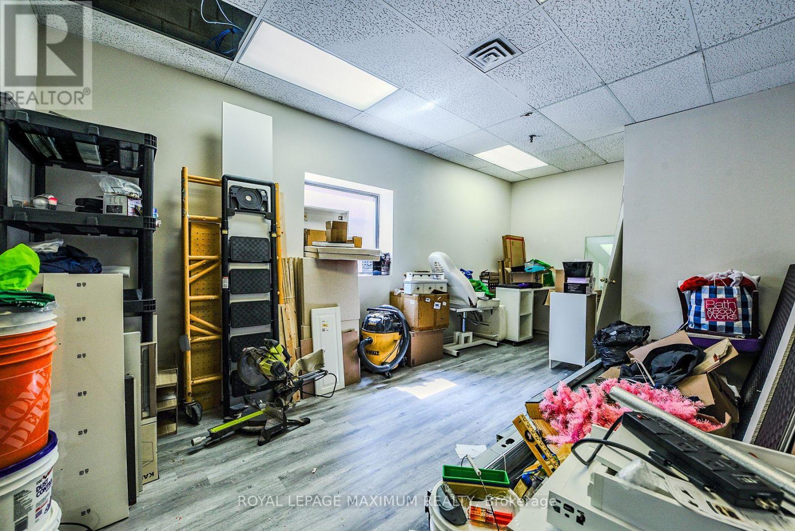 C10 - 4220 Steeles Avenue W, Vaughan, Ontario  L4L 3S8 - Photo 18 - N12806302