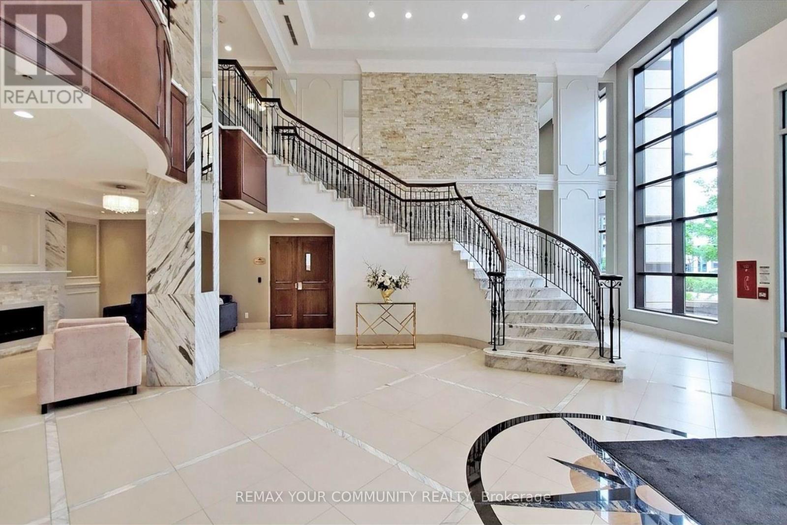 519 - 99 South Town Centre Boulevard, Markham, Ontario L6G 0E9 - Photo 8 - N12806390