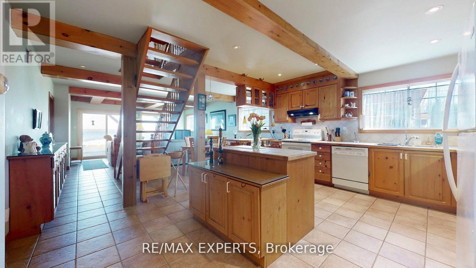 319 Limerick Street, Innisfil, Ontario L0L 1K0 - Photo 25 - N12806396