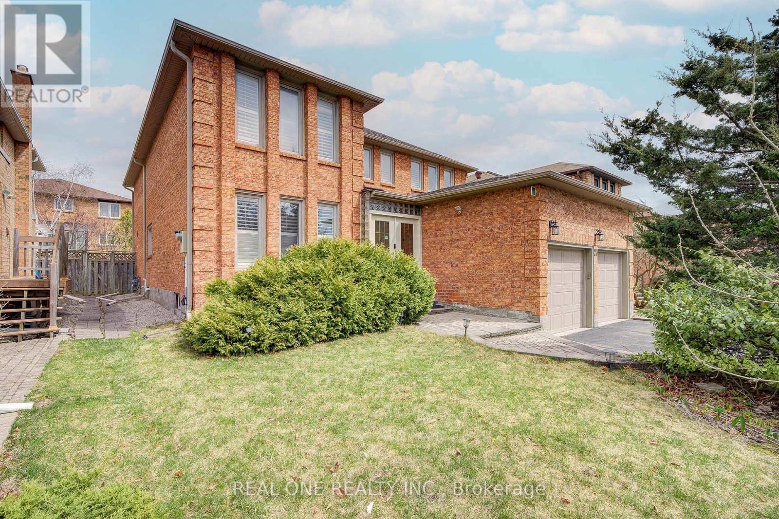 27 Binscarth Crescent, Vaughan, Ontario L4J 4S4 - Photo 1 - N12806426