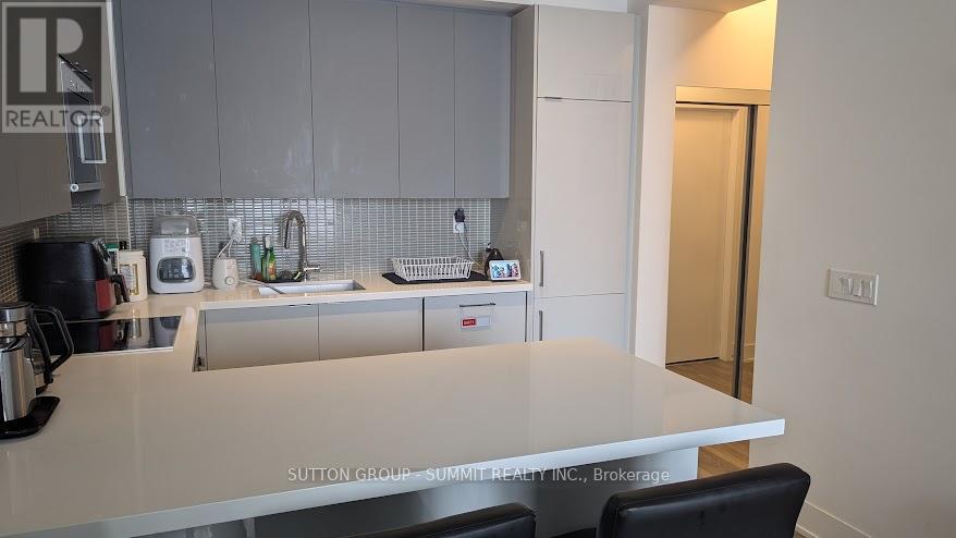1410 - 2916 Highway 7, Vaughan, Ontario  L4K 0G3 - Photo 7 - N12806446