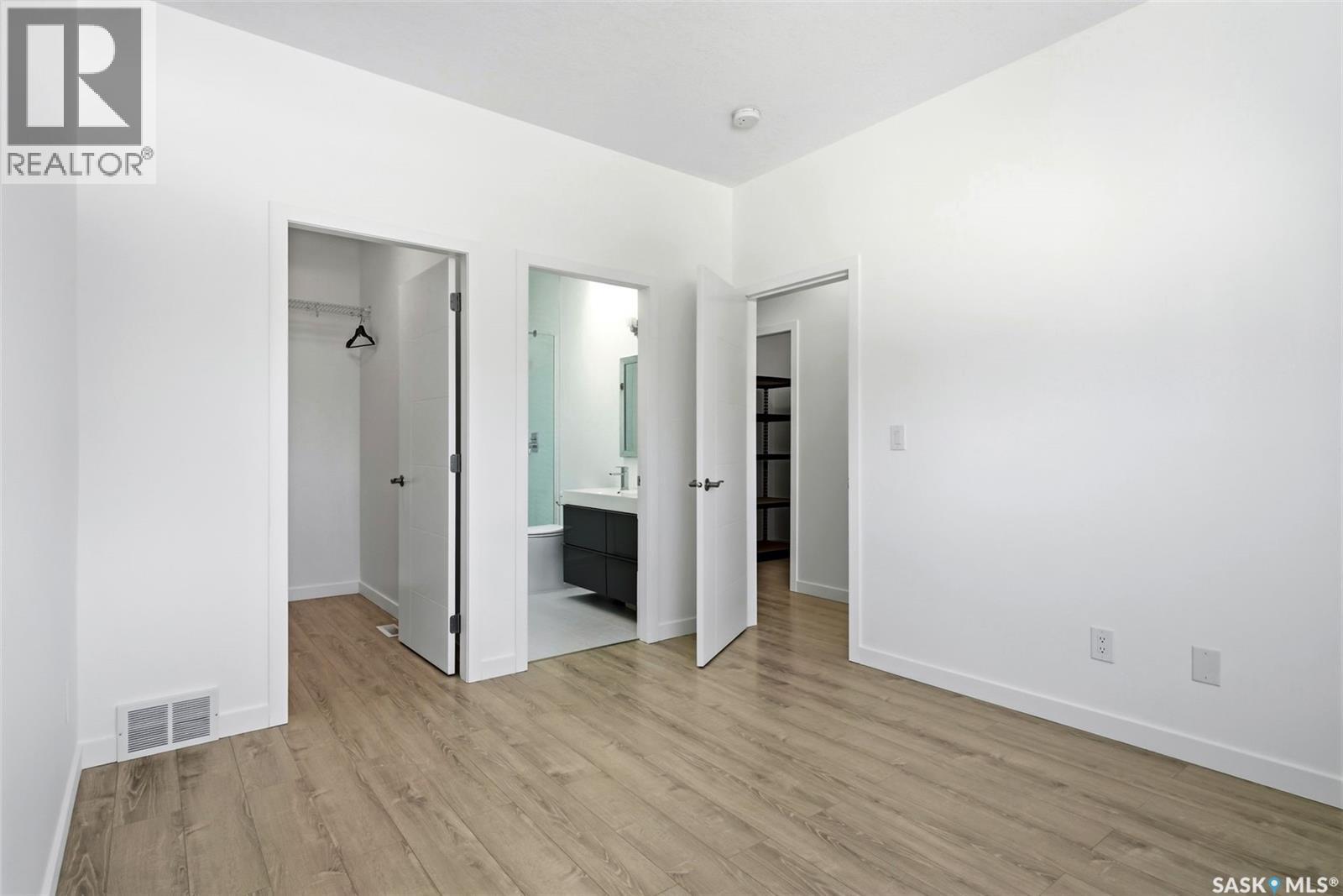 3028 Montague Street, Regina, Saskatchewan  S4S 1Z5 - Photo 23 - SK028941