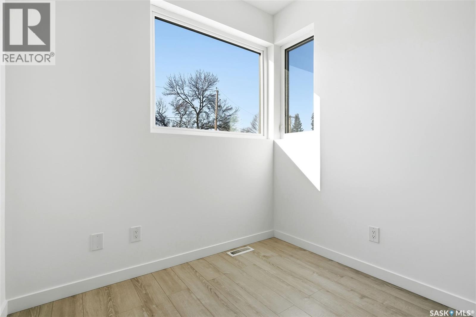 3028 Montague Street, Regina, Saskatchewan  S4S 1Z5 - Photo 30 - SK028941