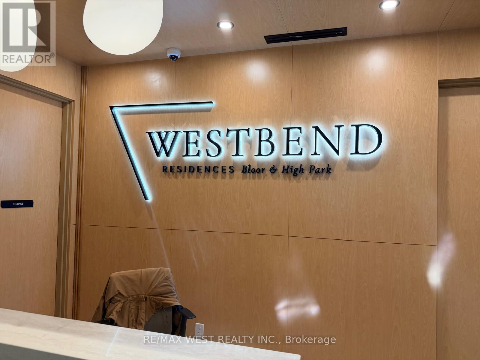 606 - 1660 Bloor Street W, Toronto, Ontario  M6P 1A8 - Photo 2 - W12806344