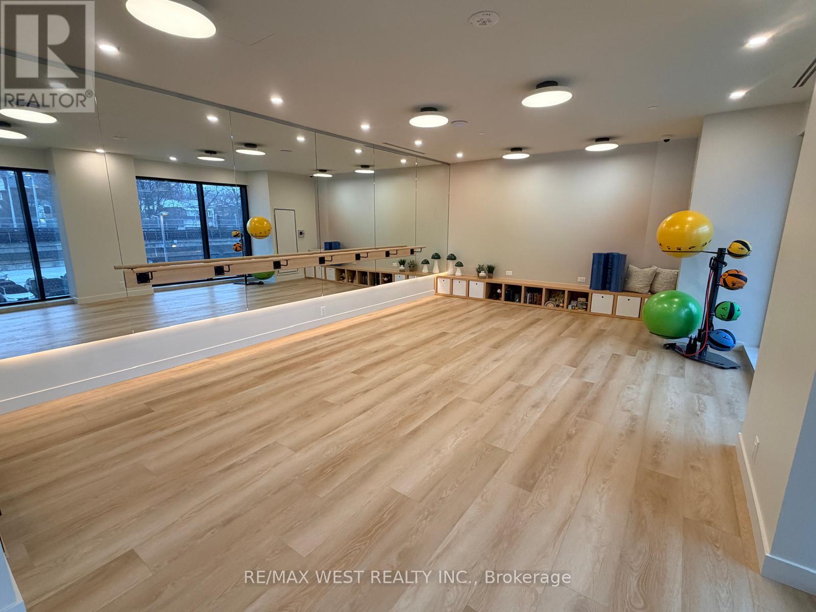 606 - 1660 Bloor Street W, Toronto, Ontario  M6P 1A8 - Photo 25 - W12806344