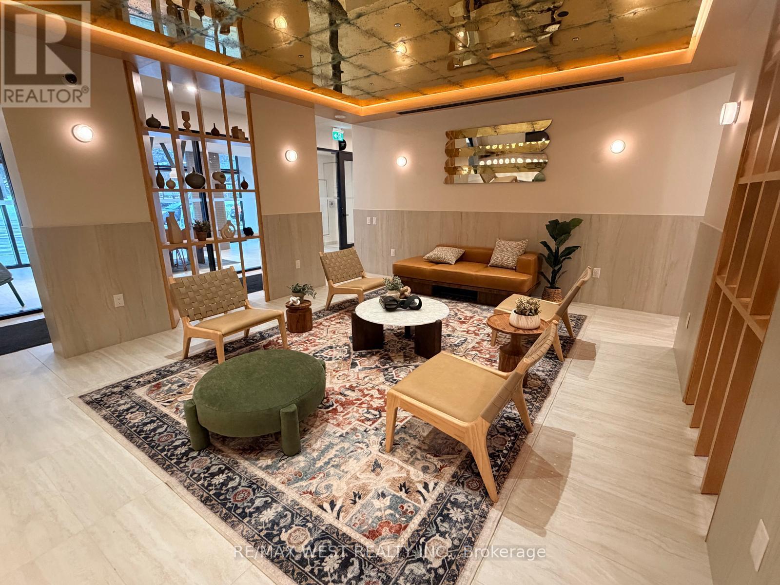 606 - 1660 Bloor Street W, Toronto, Ontario  M6P 1A8 - Photo 9 - W12806344