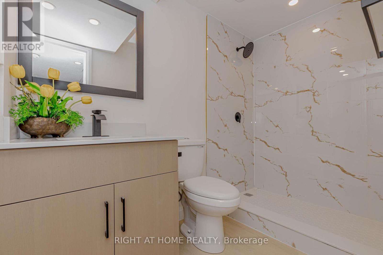 21 Carabram Court, Brampton, Ontario  L6X 4M2 - Photo 47 - W12806364