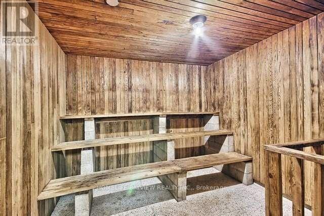 2213 - 390 Dixon Road, Toronto, Ontario  M9R 1T4 - Photo 17 - W12806456