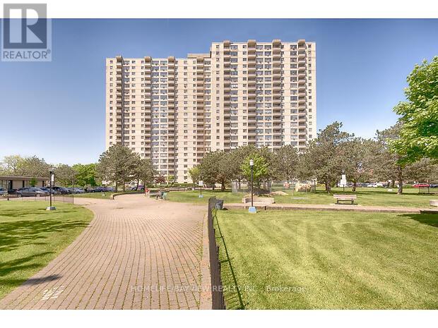 2213 - 390 Dixon Road, Toronto, Ontario  M9R 1T4 - Photo 2 - W12806456