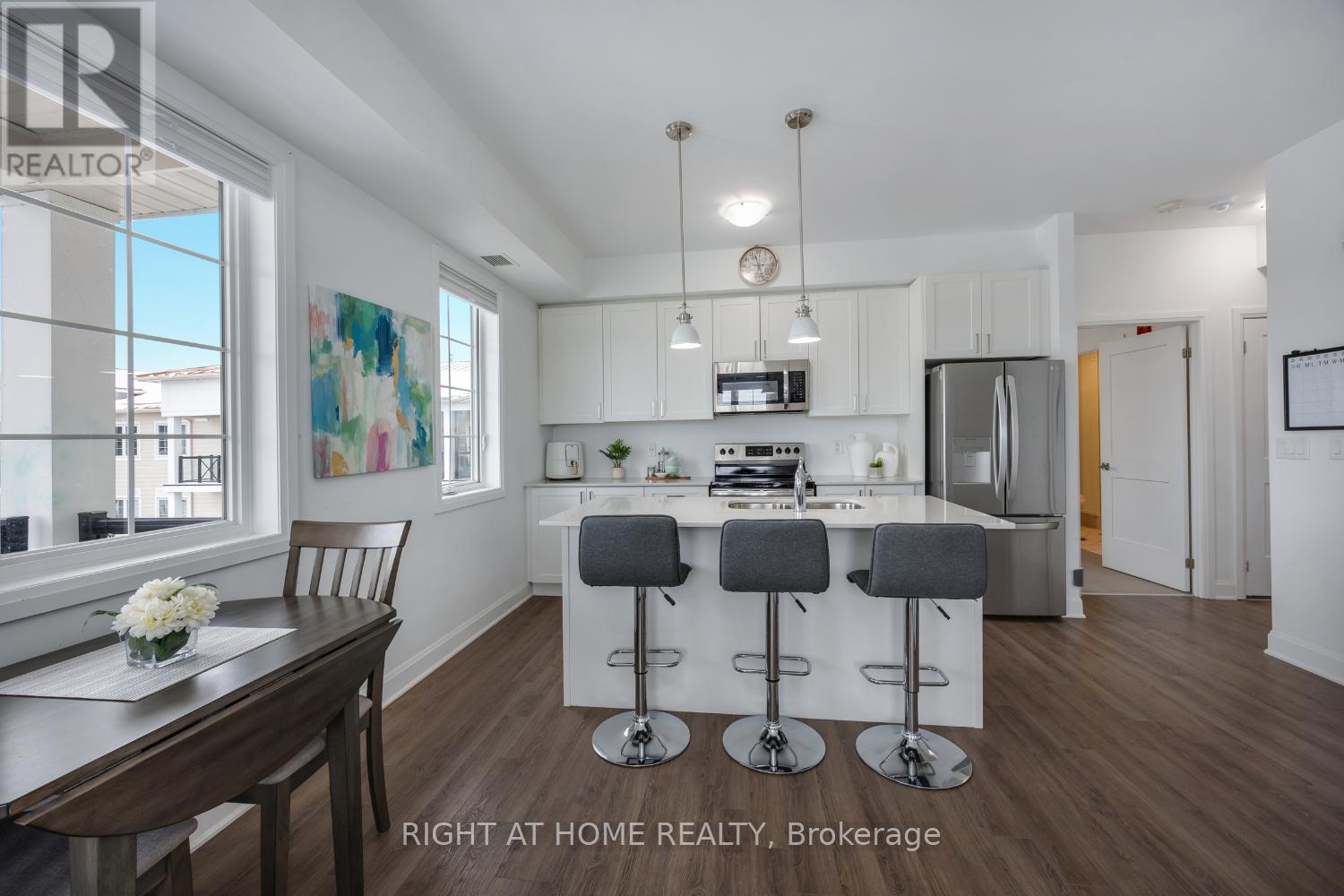 402 - 50 Lakebreeze Drive, Clarington, Ontario  L1B 0V9 - Photo 14 - E12806514