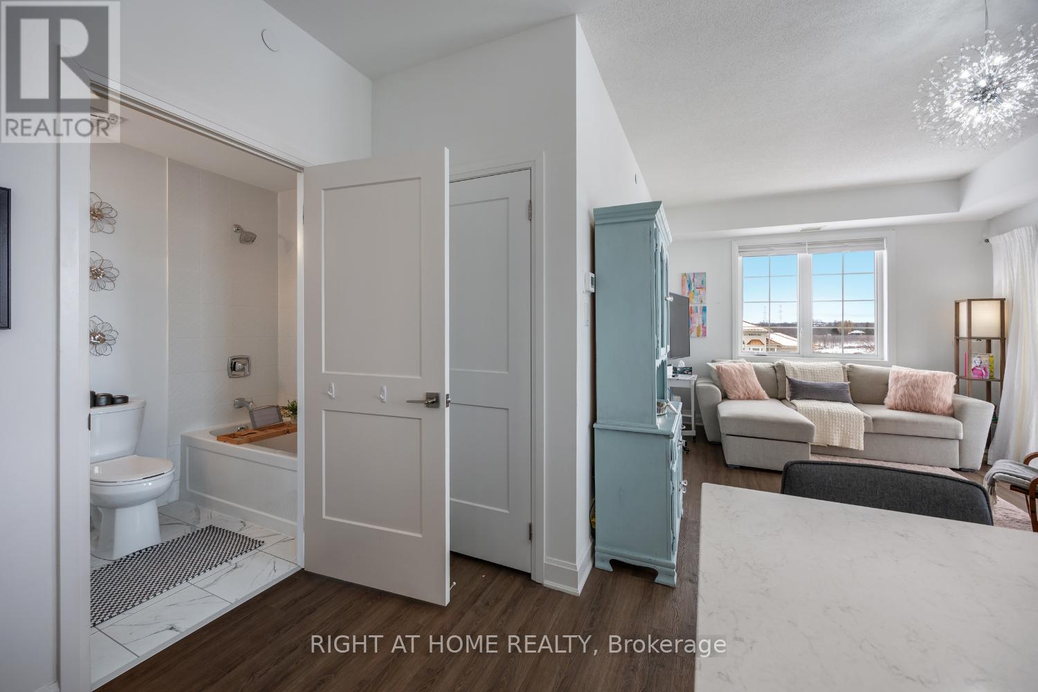 402 - 50 Lakebreeze Drive, Clarington, Ontario  L1B 0V9 - Photo 23 - E12806514