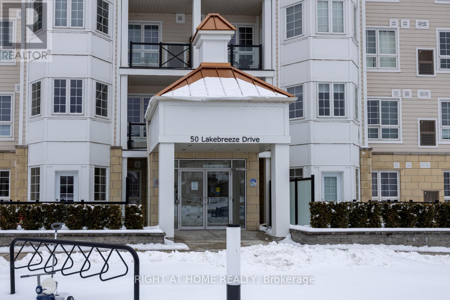 402 - 50 Lakebreeze Drive, Clarington, Ontario  L1B 0V9 - Photo 39 - E12806514