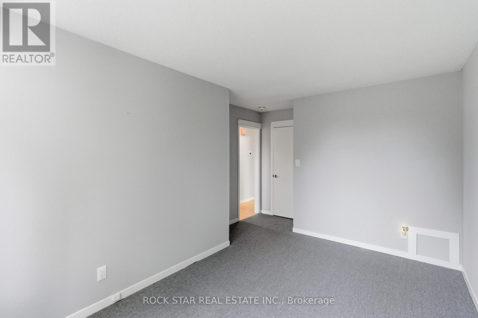 Main Fl - 111 Britten Close, Hamilton, Ontario  L9C 4K1 - Photo 14 - X12806282