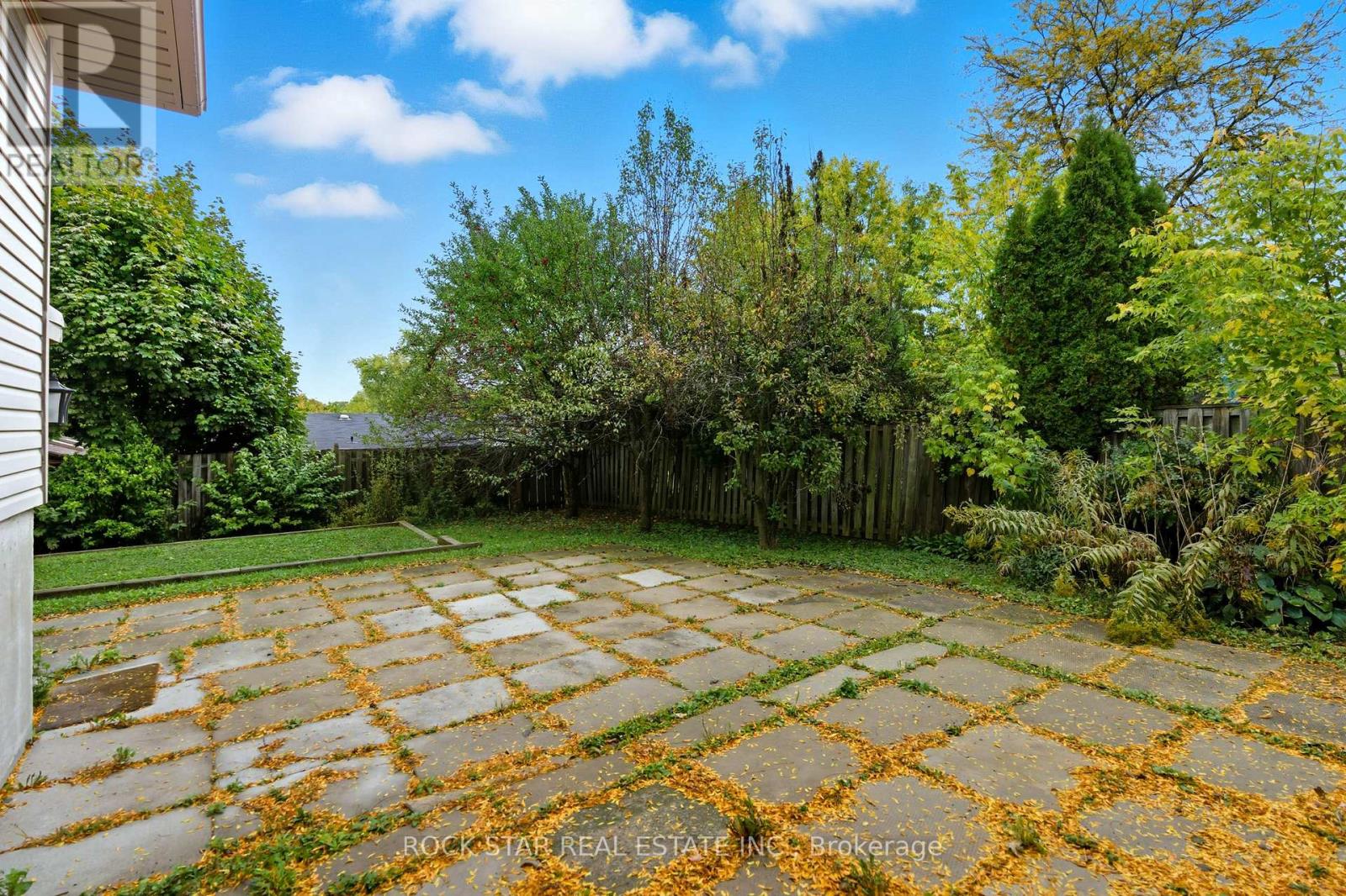 Main Fl - 111 Britten Close, Hamilton, Ontario  L9C 4K1 - Photo 23 - X12806282