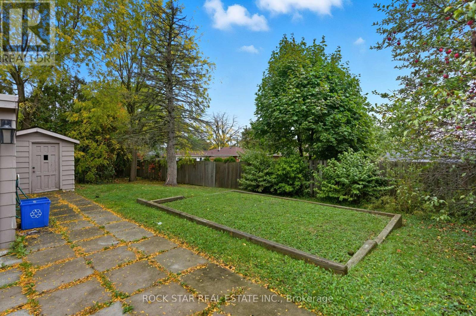 Main Fl - 111 Britten Close, Hamilton, Ontario  L9C 4K1 - Photo 25 - X12806282