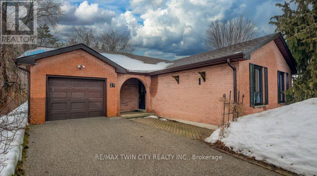 27 Erinbrook Drive, Kitchener, Ontario  N2E 2V8 - Photo 2 - X12806296