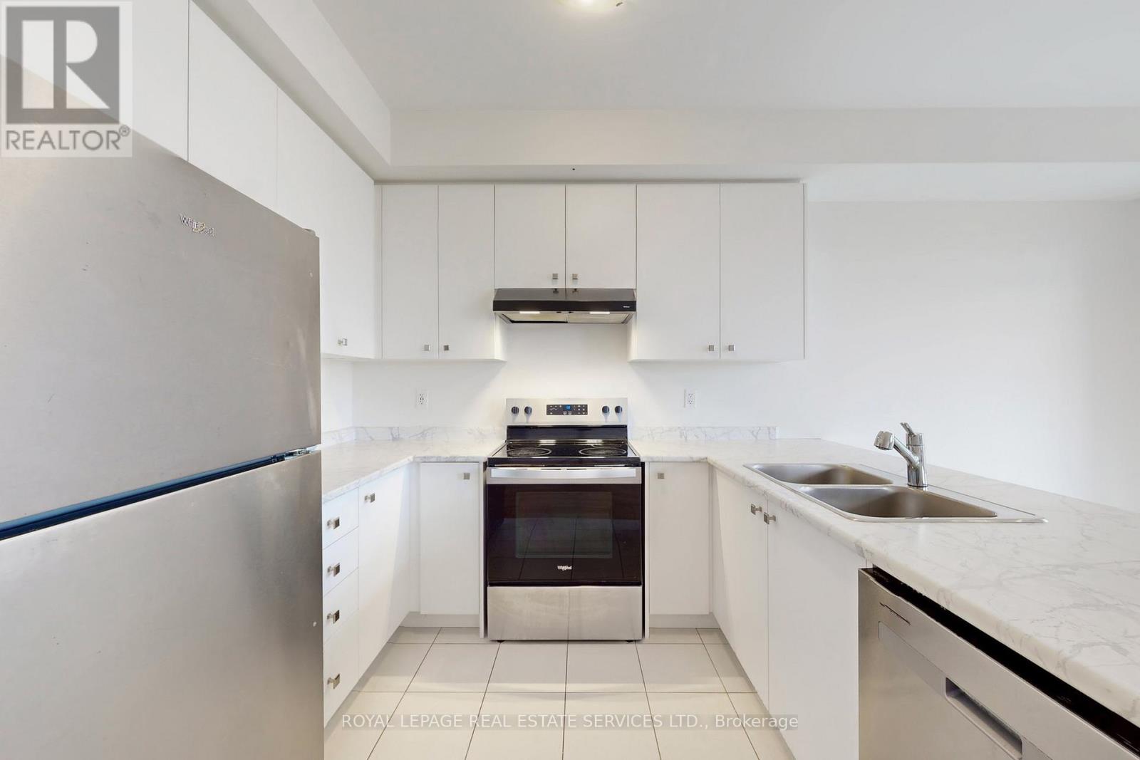 161 Brighton Lane, Thorold, Ontario  L2V 0N7 - Photo 5 - X12806320