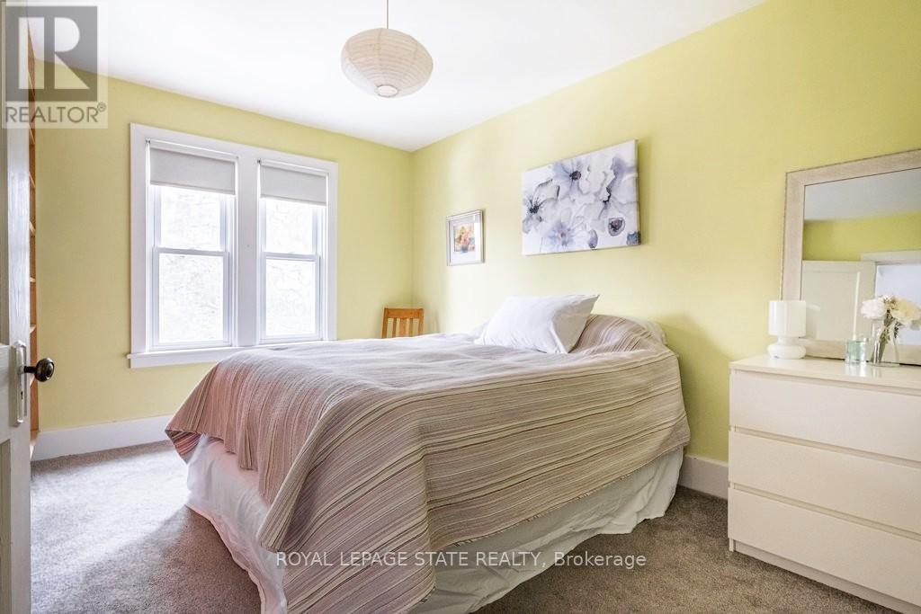 131 Barclay Street, Hamilton, Ontario  L8S 1P6 - Photo 23 - X12806346