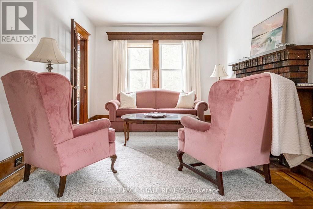 131 Barclay Street, Hamilton, Ontario  L8S 1P6 - Photo 7 - X12806346