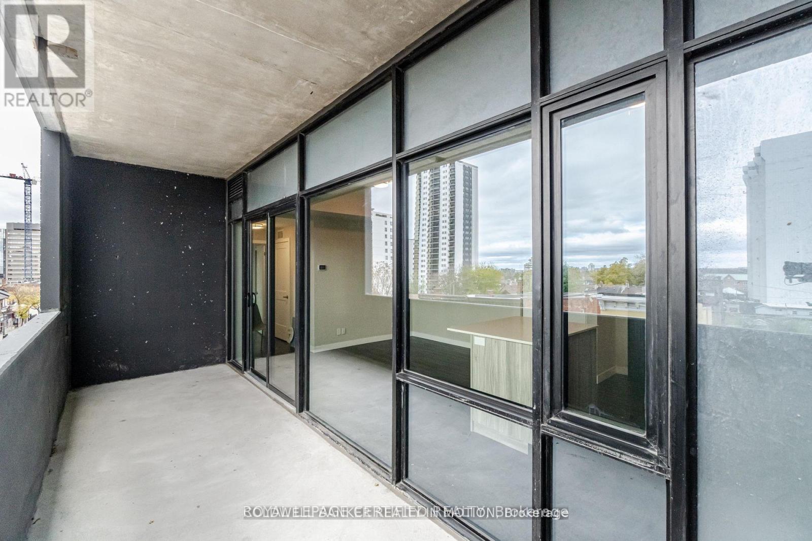 303 - 15 Queen Street S, Hamilton, Ontario  L8P 0C6 - Photo 27 - X12806412