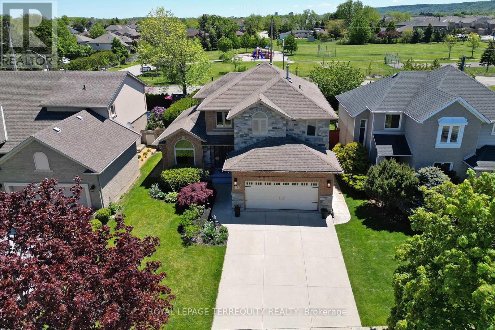 3 Riviera Ridge, Hamilton, Ontario  L8E 5E5 - Photo 47 - X12806430