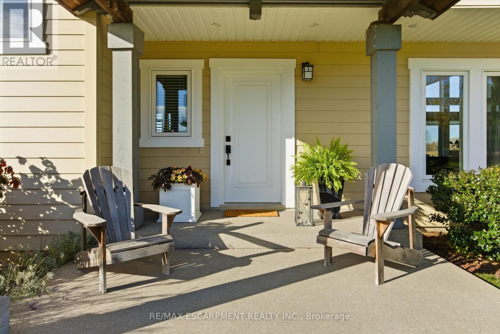 250 Old Onondaga Road E, Brantford, Ontario  N3R 0C1 - Photo 3 - X12806462