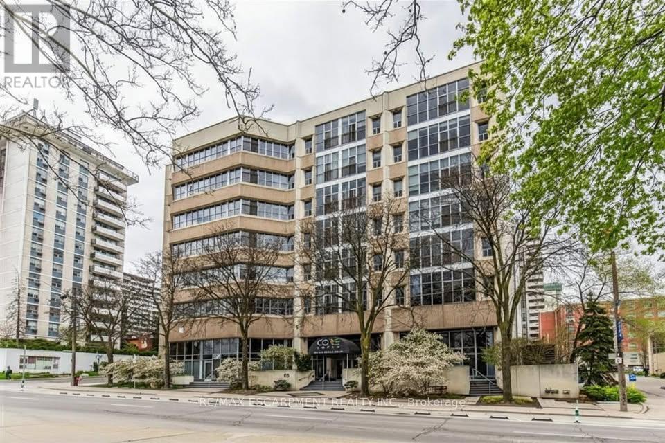 106 - 66 BAY STREET S, Hamilton, Ontario