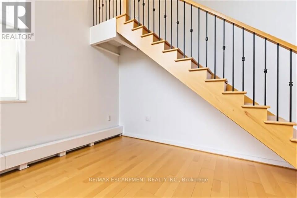 106 - 66 Bay Street S, Hamilton, Ontario  L8P 4Z6 - Photo 13 - X12806474