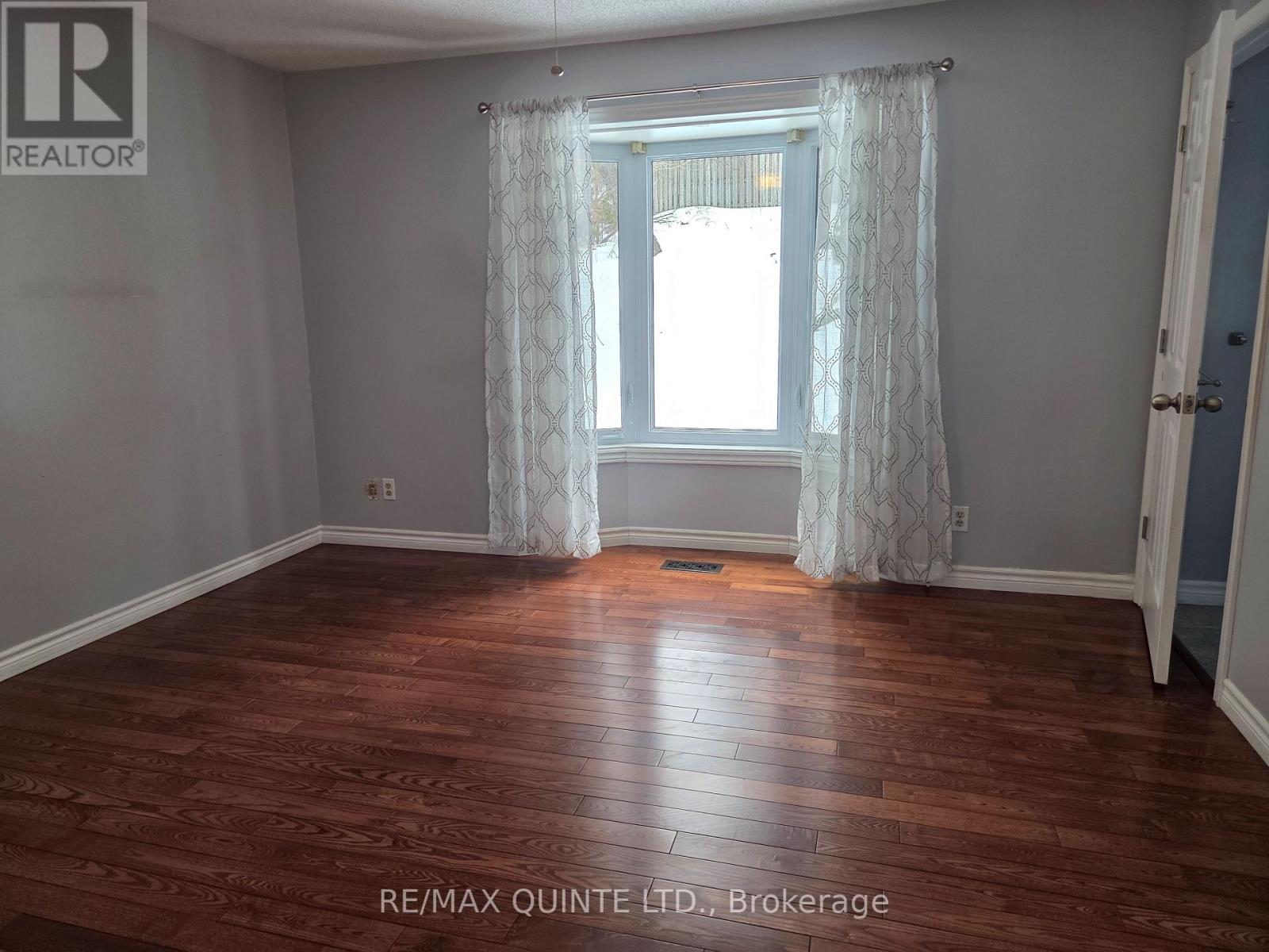 14 Mccamon Avenue, Tweed, Ontario  K0K 3J0 - Photo 14 - X12806526