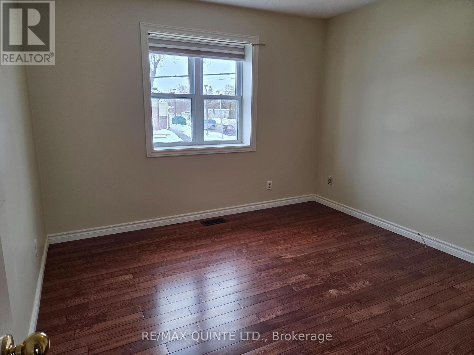 14 Mccamon Avenue, Tweed, Ontario  K0K 3J0 - Photo 16 - X12806526