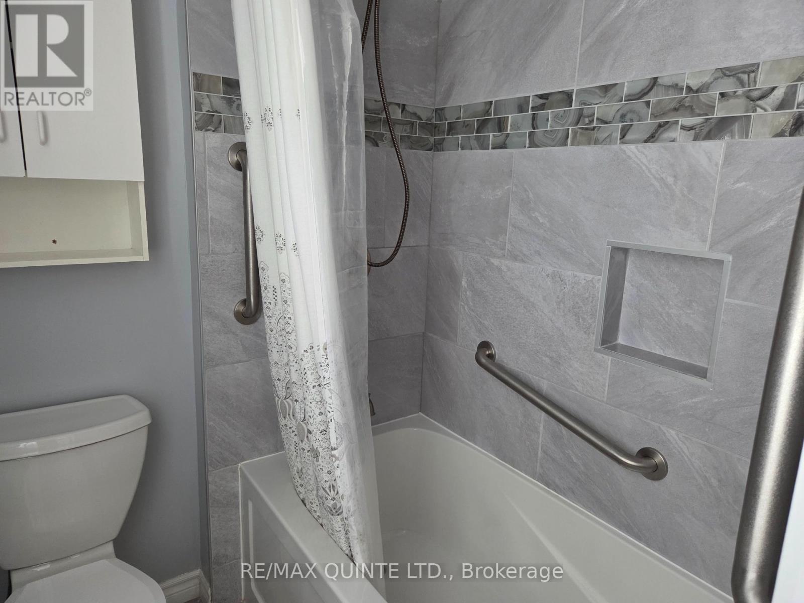 14 Mccamon Avenue, Tweed, Ontario  K0K 3J0 - Photo 17 - X12806526