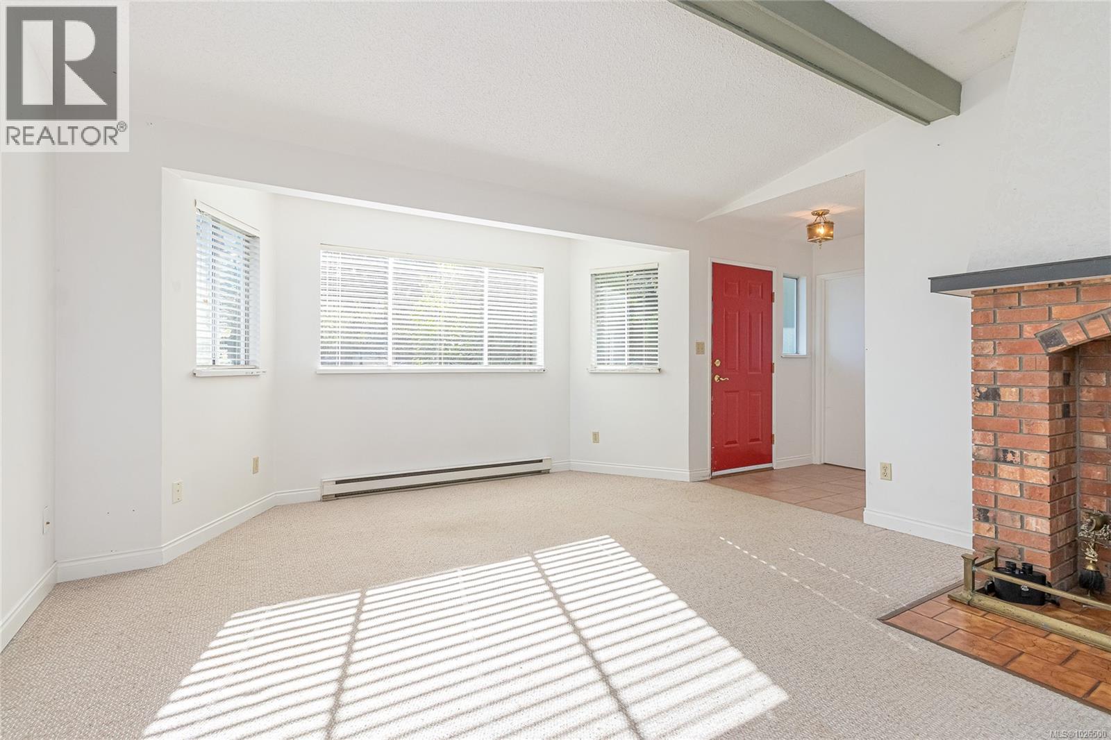 235 Fourth Ave, Qualicum Beach, British Columbia  V9K 1S3 - Photo 6 - 1026500