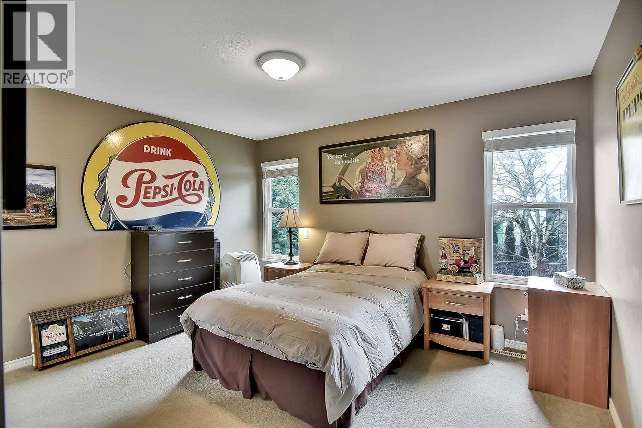 20301 Ospring Street, Maple Ridge, British Columbia  V2X 1K7 - Photo 14 - R3091235