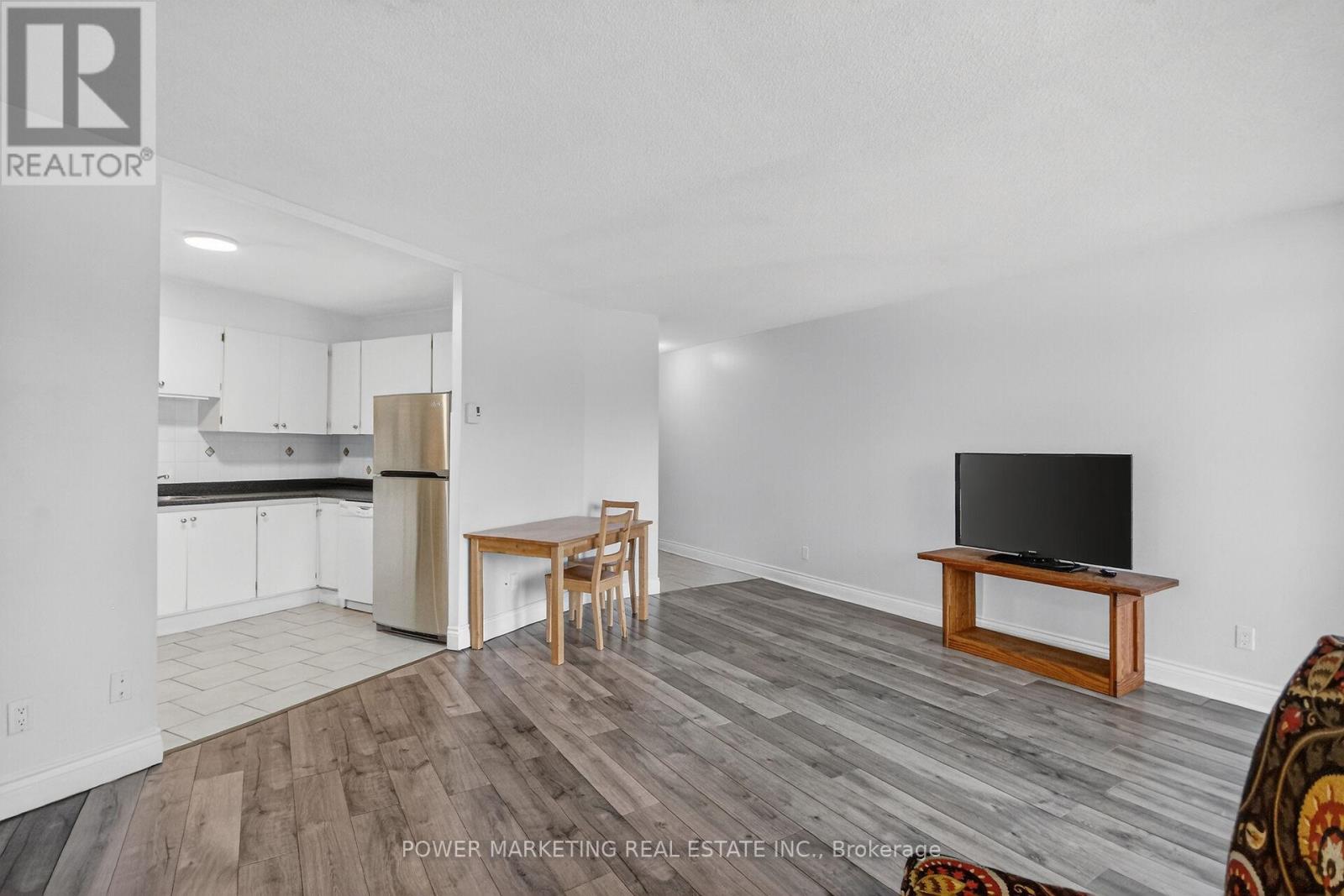 107 - 1380 Prince Of Wales Drive, Ottawa, Ontario  K2C 3N5 - Photo 31 - X12806502