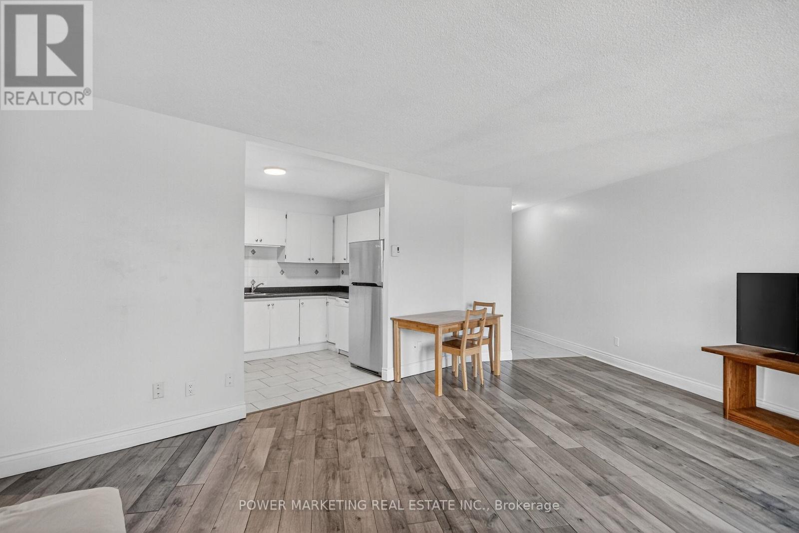 107 - 1380 Prince Of Wales Drive, Ottawa, Ontario  K2C 3N5 - Photo 32 - X12806502