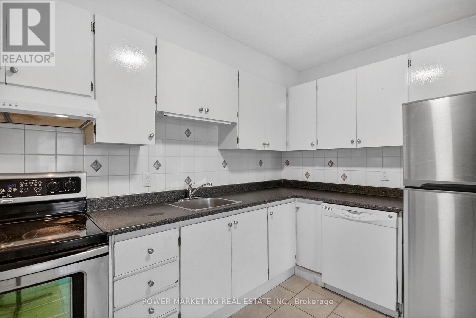 107 - 1380 Prince Of Wales Drive, Ottawa, Ontario  K2C 3N5 - Photo 36 - X12806502