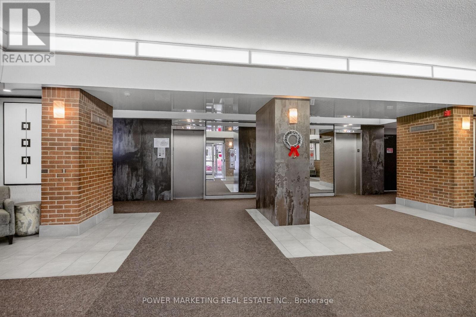 107 - 1380 Prince Of Wales Drive, Ottawa, Ontario  K2C 3N5 - Photo 5 - X12806502