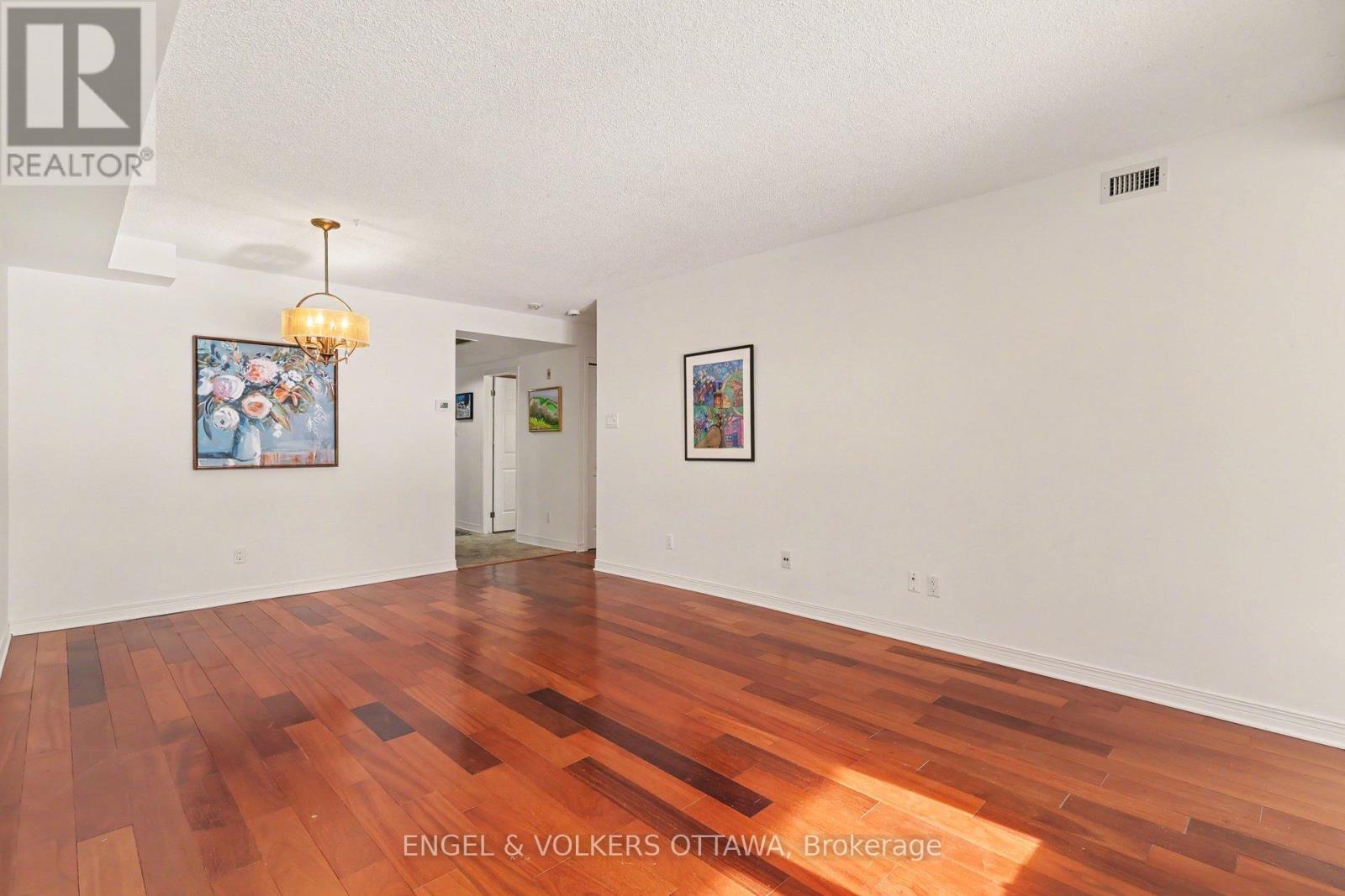 203 - 120 Darlington Private, Ottawa, Ontario  K1V 0X5 - Photo 10 - X12806506