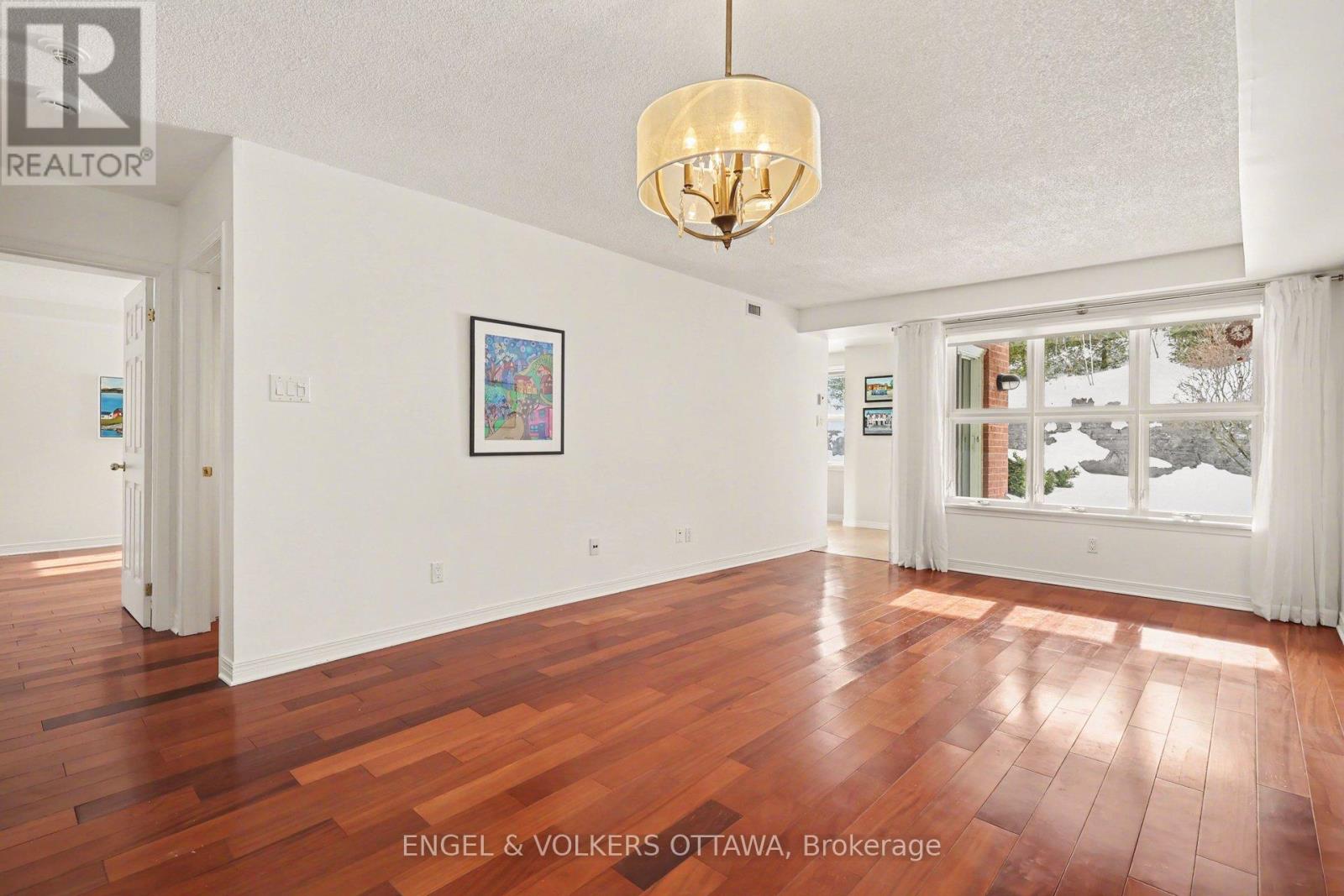 203 - 120 Darlington Private, Ottawa, Ontario  K1V 0X5 - Photo 11 - X12806506