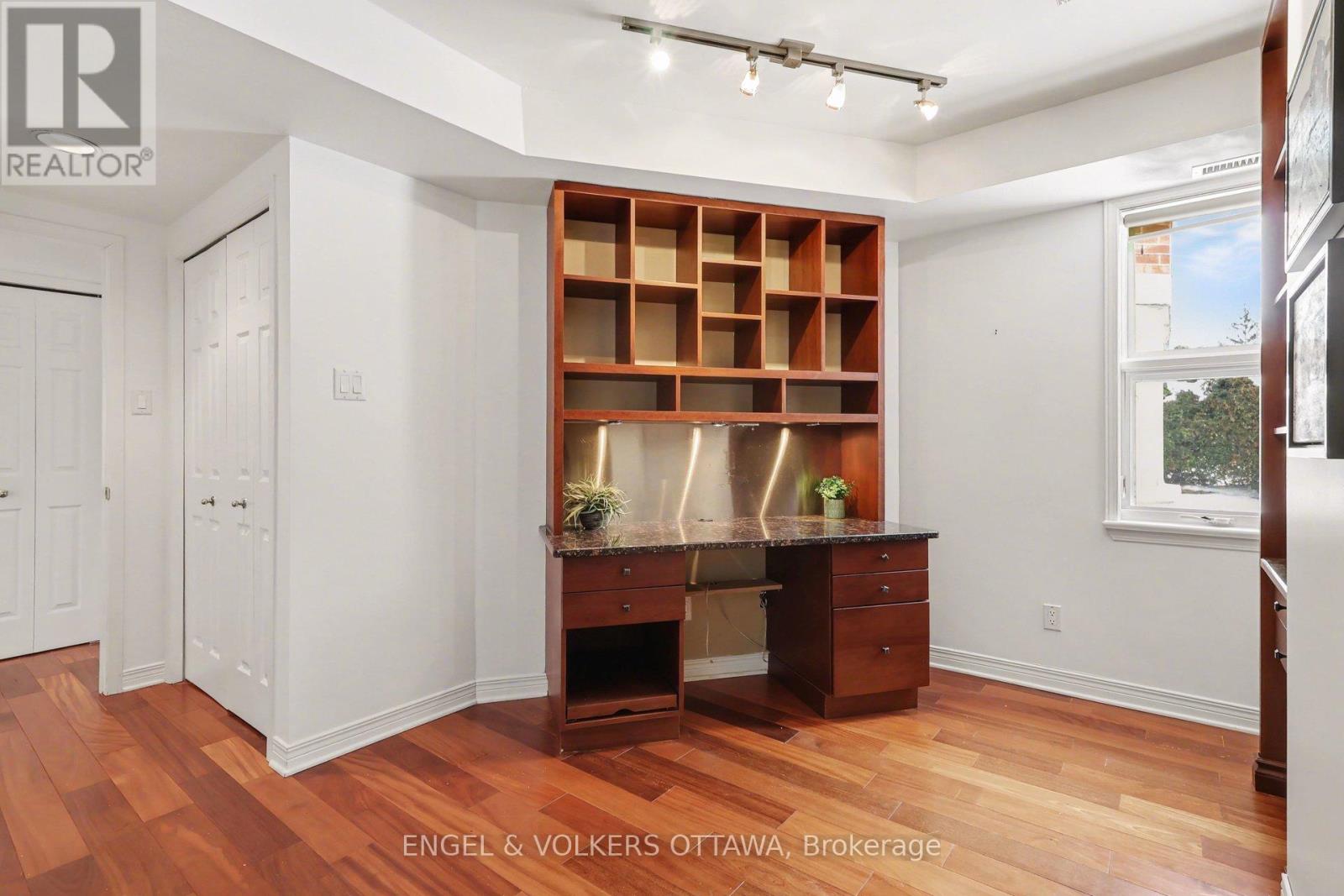 203 - 120 Darlington Private, Ottawa, Ontario  K1V 0X5 - Photo 28 - X12806506