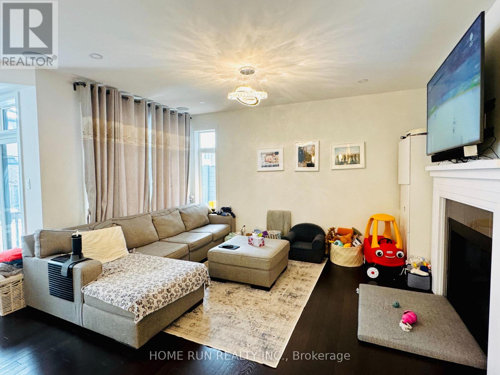 279 Mount Nebo Way, Ottawa, Ontario  K1X 0E1 - Photo 4 - X12806516