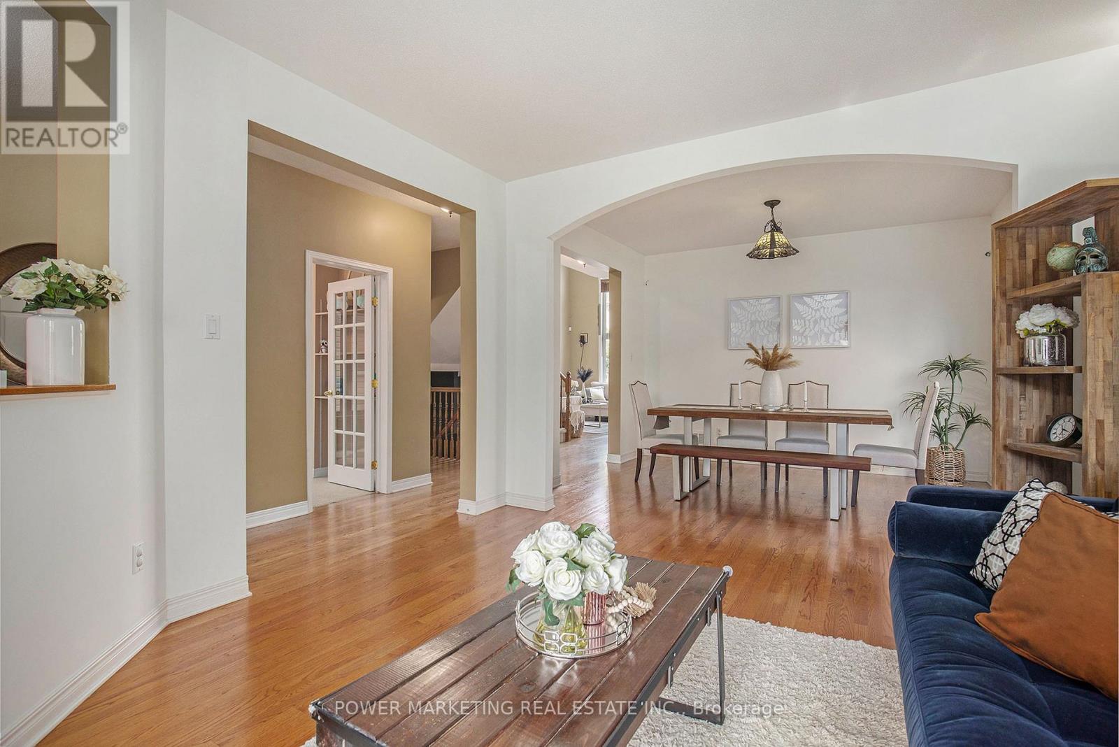 141 Finn Court, Ottawa, Ontario K1V 2C6 - Photo 6 - X12806522