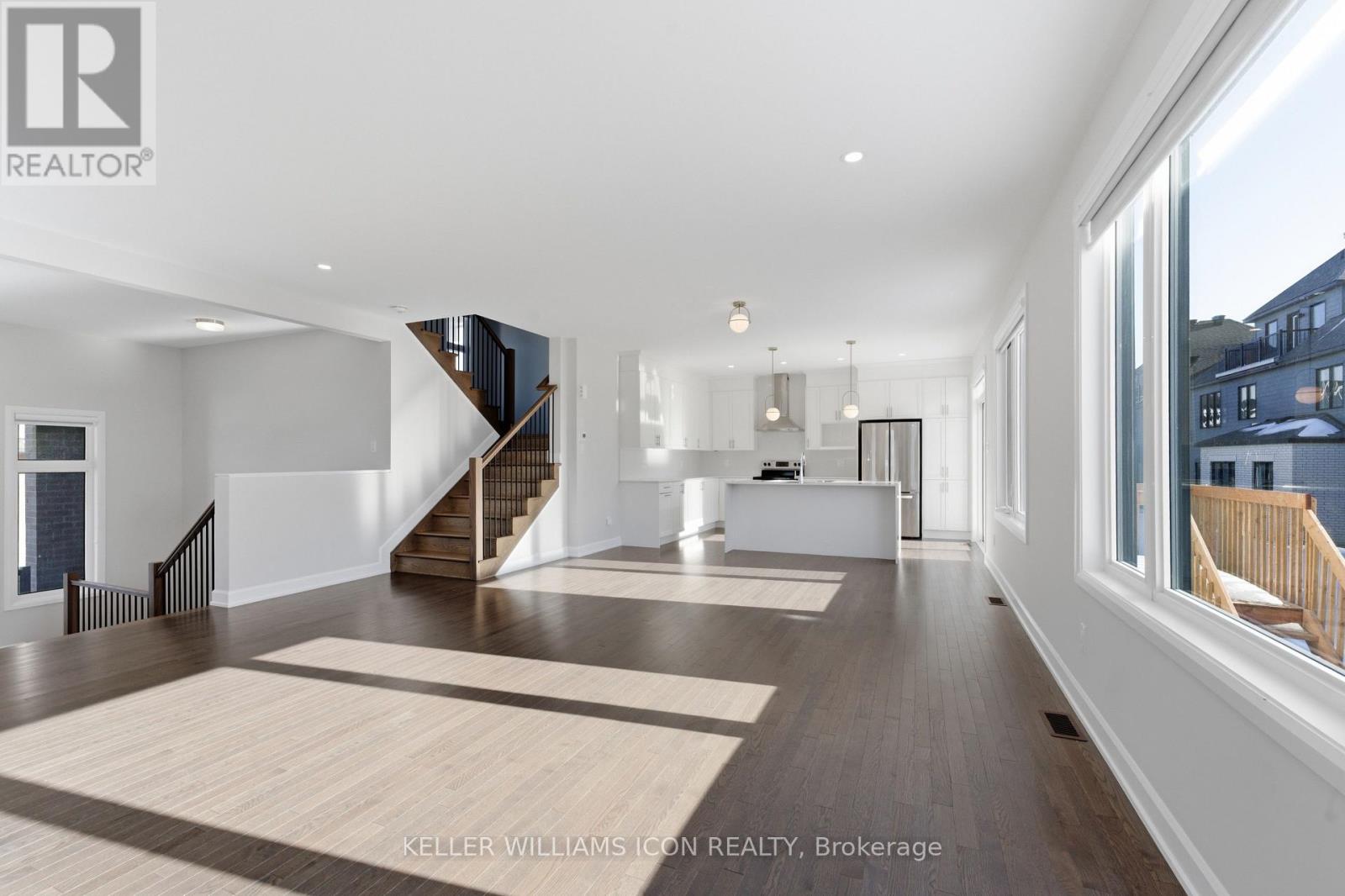 357 Peninsula Road, Ottawa, Ontario  K2J 7L9 - Photo 7 - X12806564