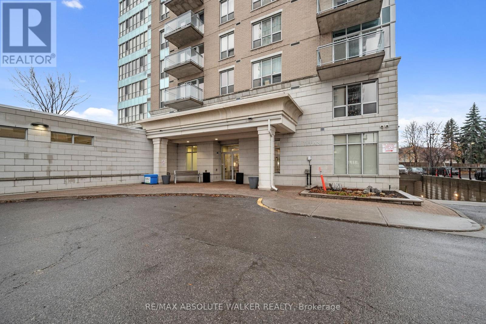 1408 - 70 Landry Street, Ottawa, Ontario  K1L 0A8 - Photo 4 - X12806586