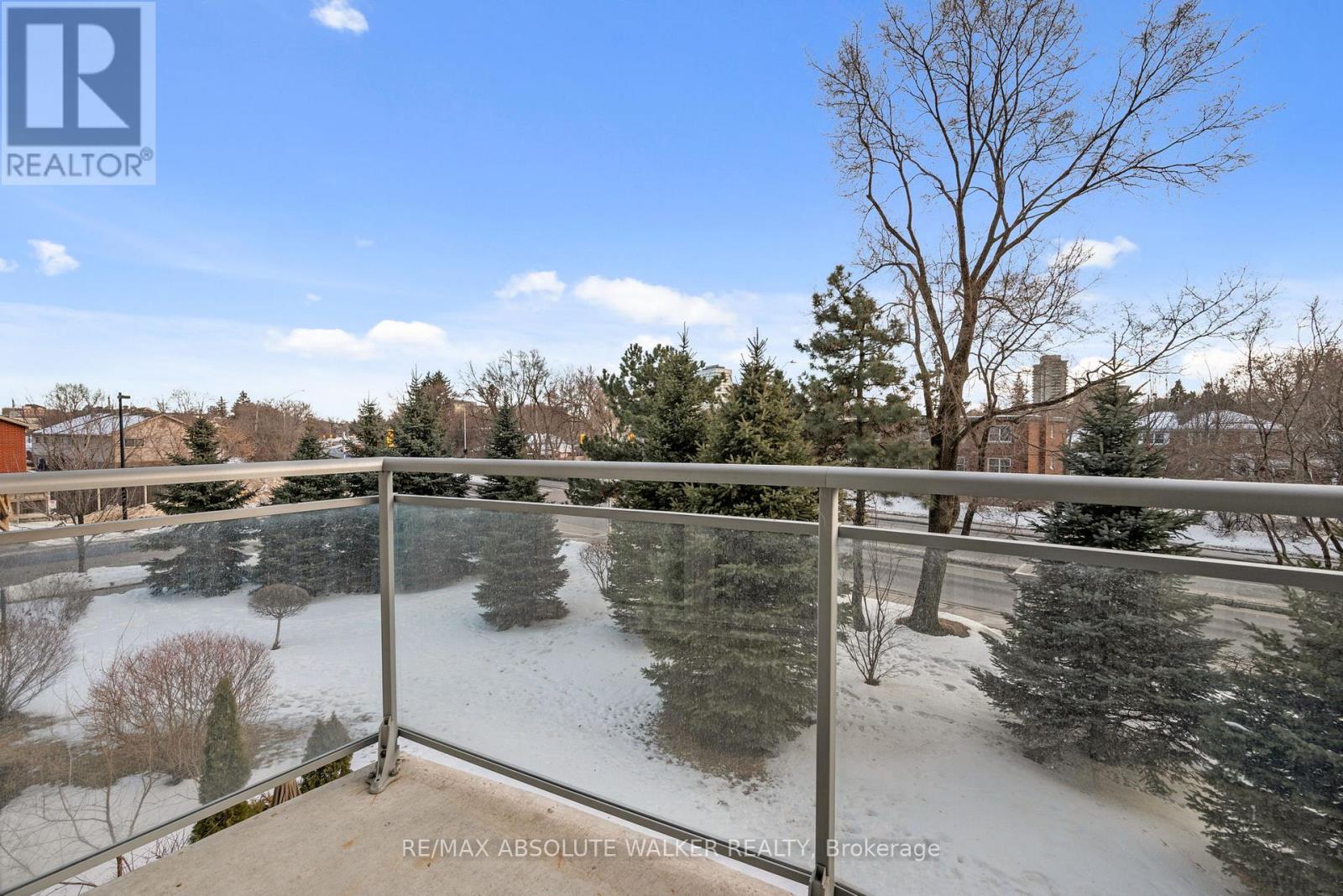 210 - 90 Landry Street, Ottawa, Ontario  K1L 0A9 - Photo 14 - X12806592