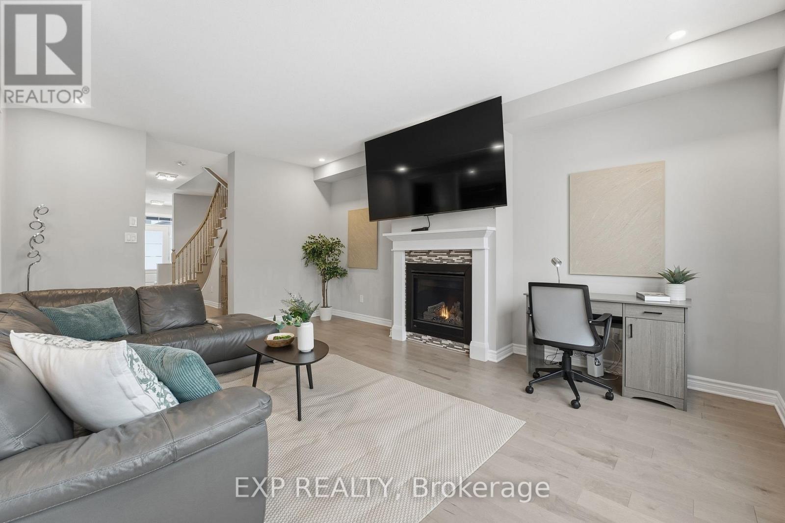 118 Discovery Crescent, Ottawa, Ontario  K2S 0Z9 - Photo 12 - X12806594