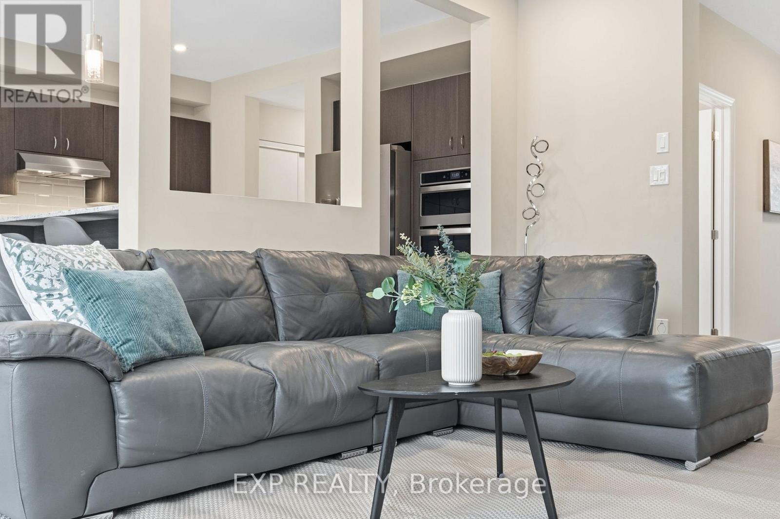 118 Discovery Crescent, Ottawa, Ontario  K2S 0Z9 - Photo 13 - X12806594